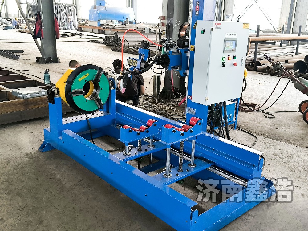 衡水客戶訂購(gòu)鑫浩7軸-2240型，智能數(shù)控簡(jiǎn)單焊接